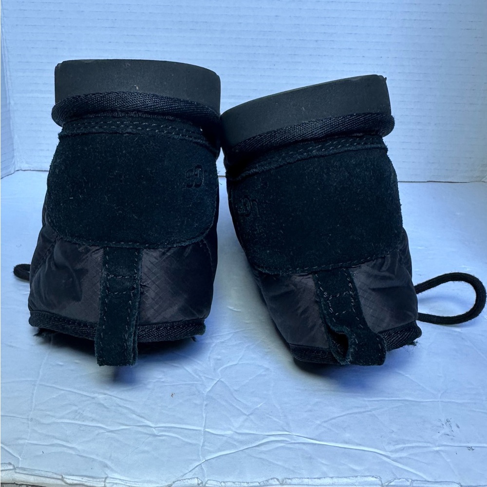 UGG Women’s Black Suede Lace-Up Ankle Neumel II Chukka Boots- Size 6 - Picture 5 of 11